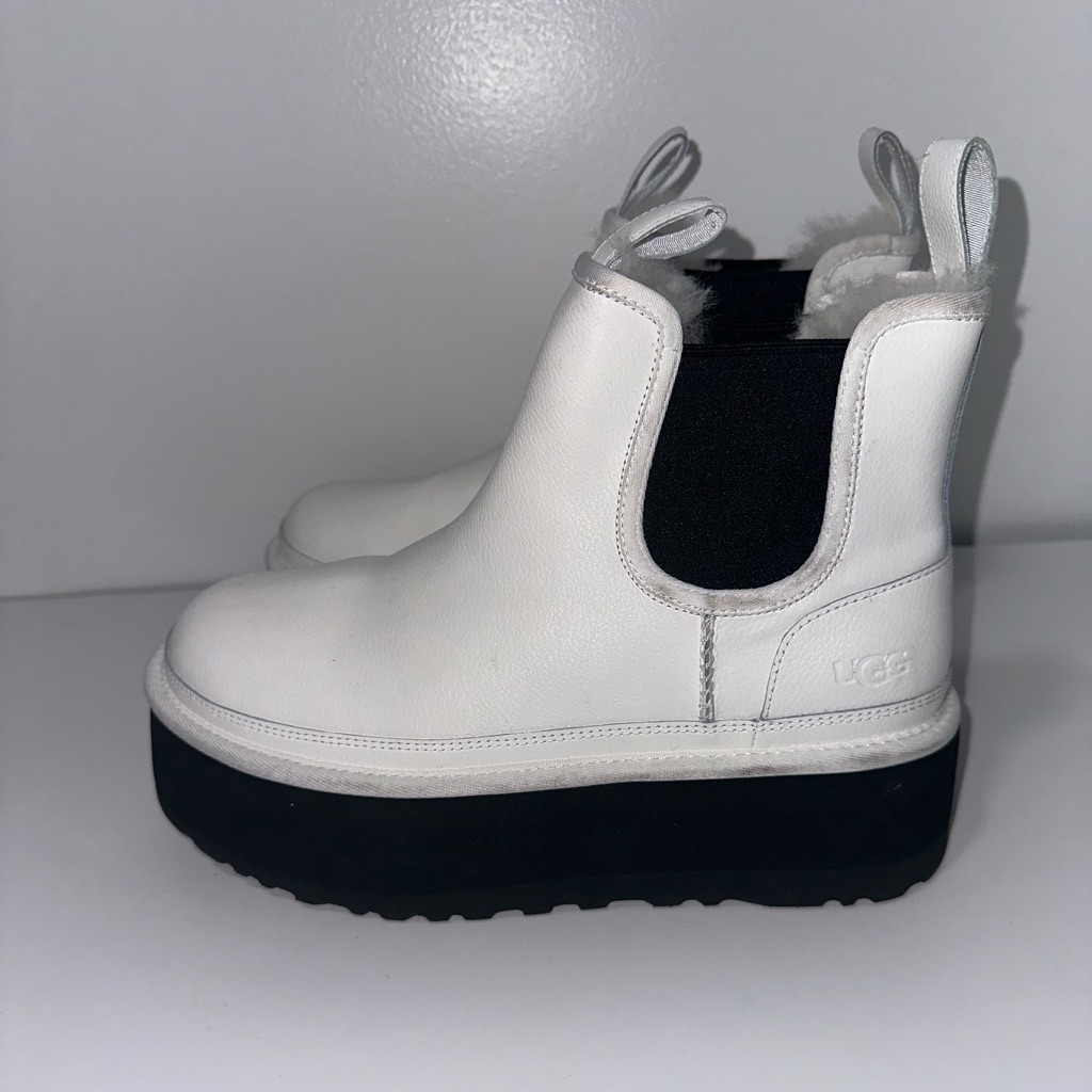 Ugg Neumel Platform Chelsea Boots